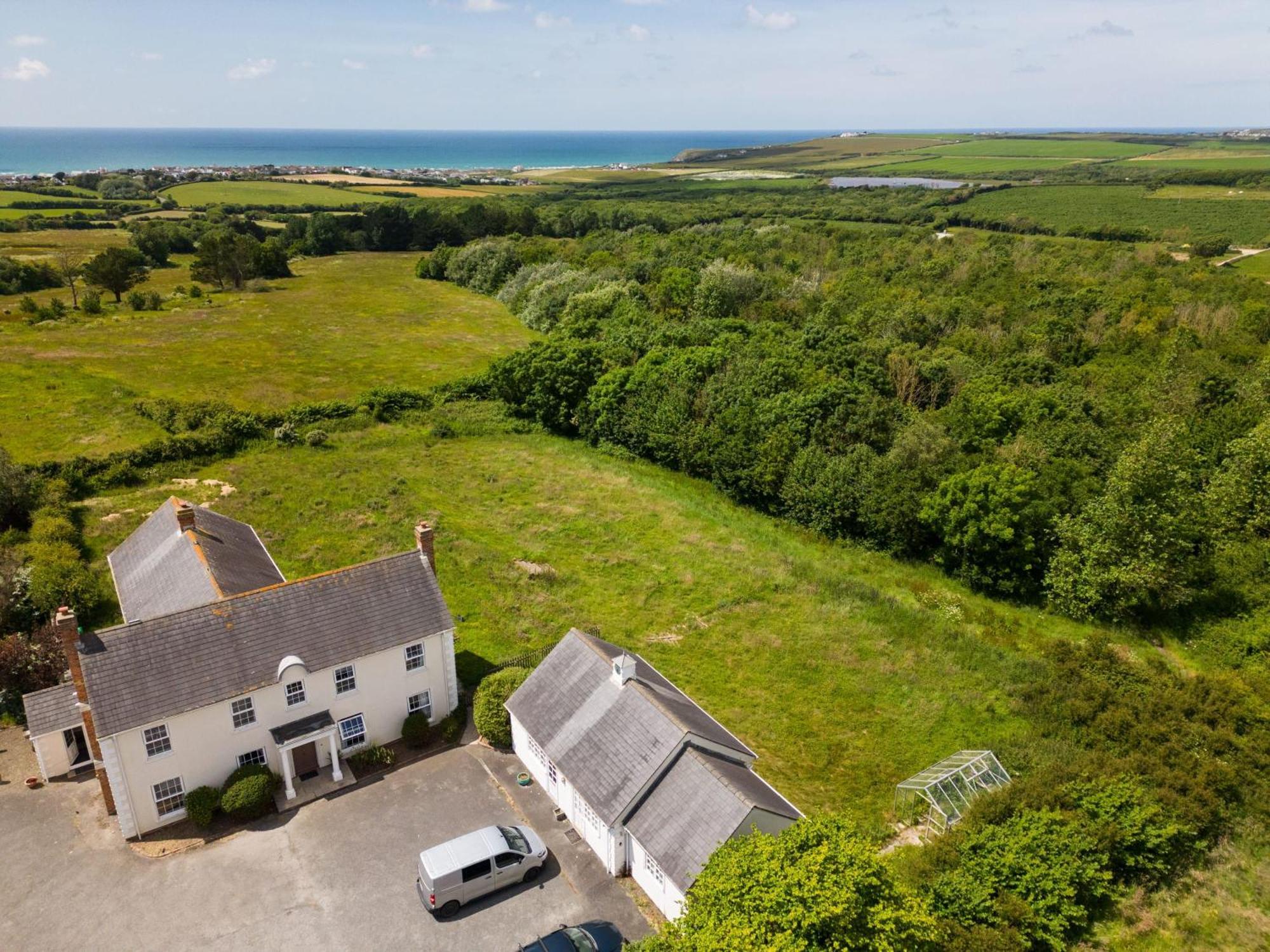 Stunning 6 Bedroom Cottage Near Cornish Coast Буде Экстерьер фото