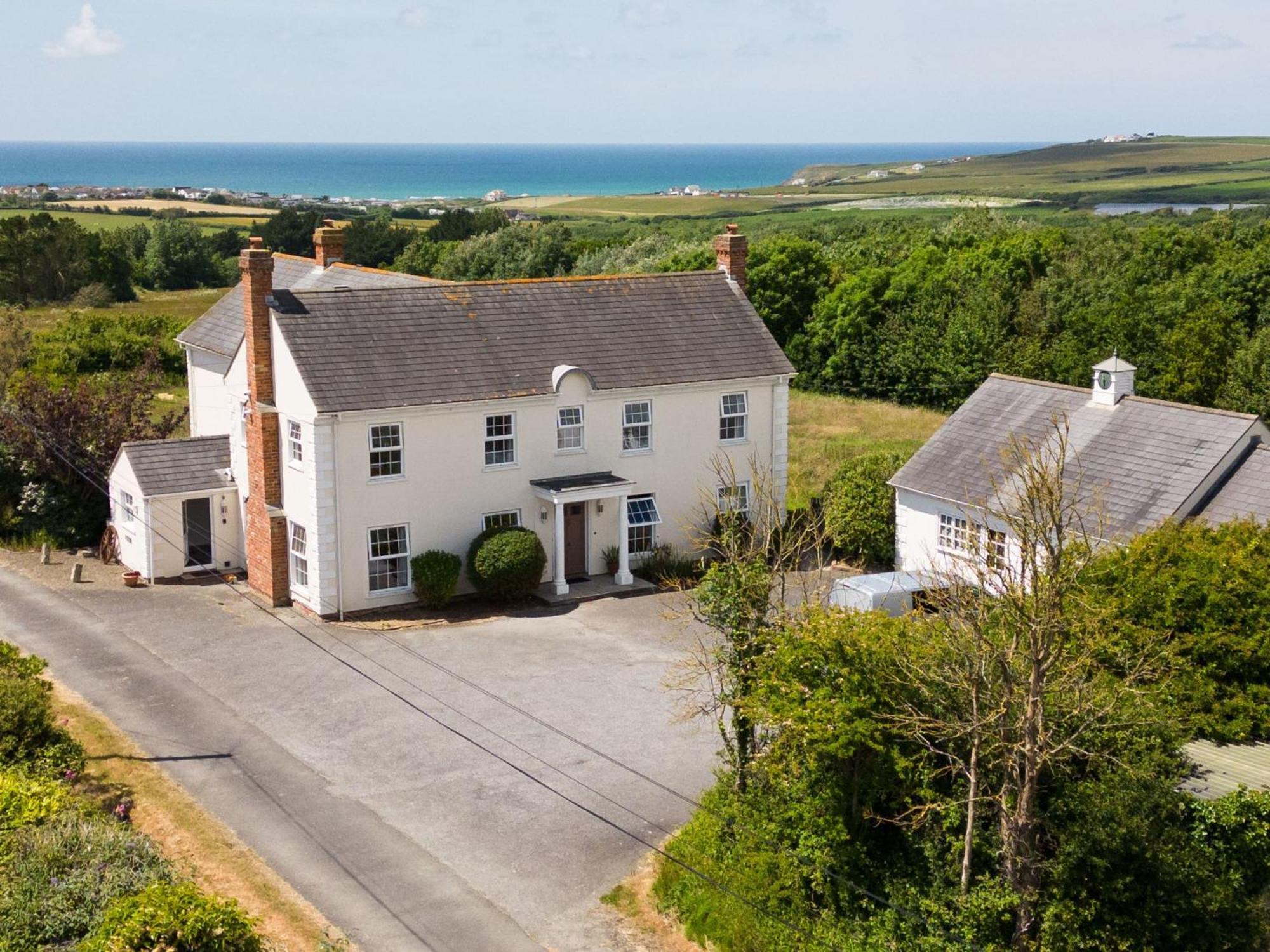 Stunning 6 Bedroom Cottage Near Cornish Coast Буде Экстерьер фото